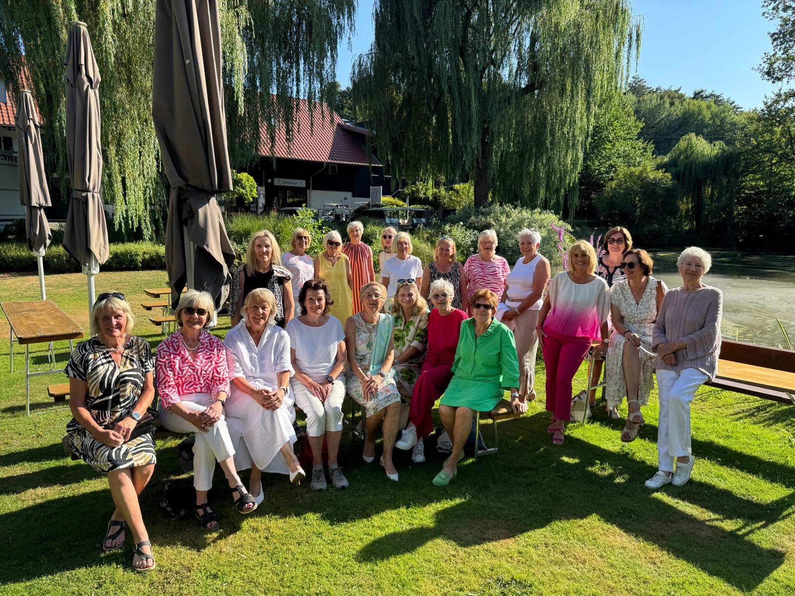 Gruppenbild der Damen vom Ladies Day des Golfclub Kaiserhöhe